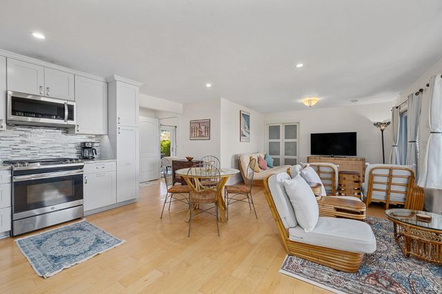 1846 Whaleship Rd, Bodega Bay, CA 94923