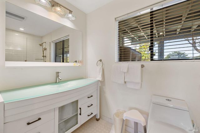 1846 Whaleship Rd, Bodega Bay, CA 94923