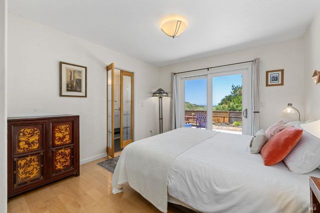 1846 Whaleship Rd, Bodega Bay, CA 94923