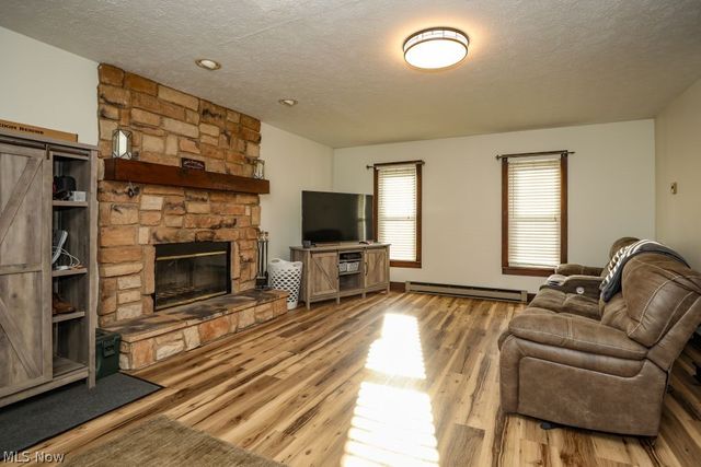 526 N Freedom Street, Ravenna, OH 44266