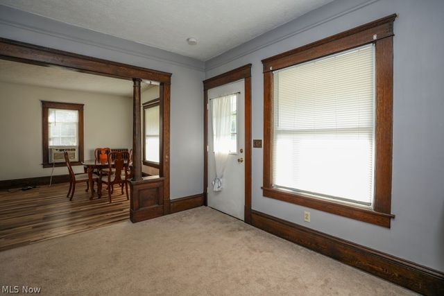 526 N Freedom Street, Ravenna, OH 44266