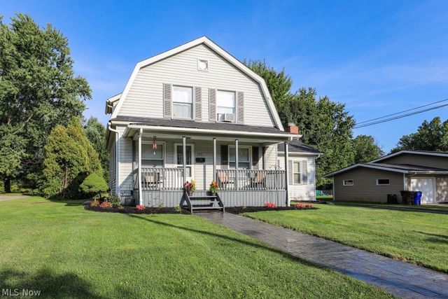 526 N Freedom Street, Ravenna, OH 44266