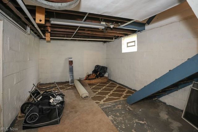 526 N Freedom Street, Ravenna, OH 44266