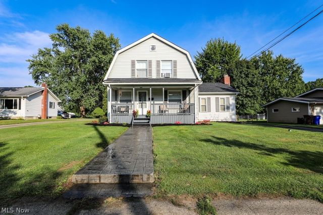 526 N Freedom Street, Ravenna, OH 44266