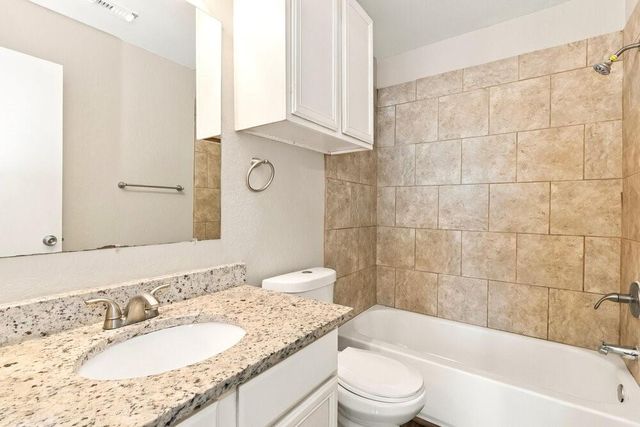 15609 Aiken Lane, Houston, TX 77032