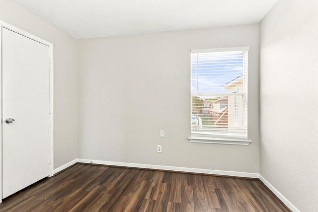 15609 Aiken Lane, Houston, TX 77032