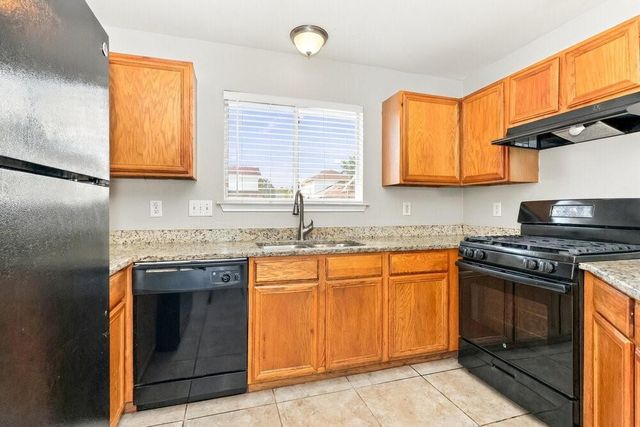 15609 Aiken Lane, Houston, TX 77032