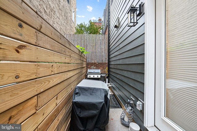 1215 ADDISON WALK, Philadelphia, PA 19147