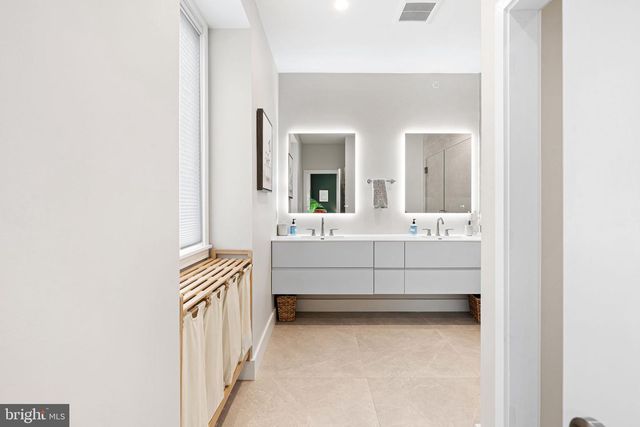 1215 ADDISON WALK, Philadelphia, PA 19147