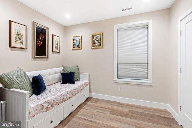 1215 ADDISON WALK, Philadelphia, PA 19147