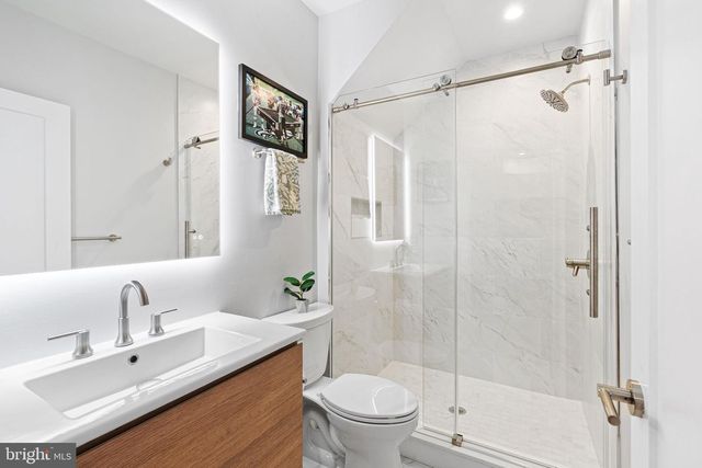 1215 ADDISON WALK, Philadelphia, PA 19147