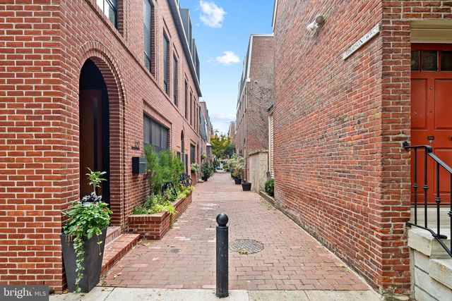 1215 ADDISON WALK, Philadelphia, PA 19147