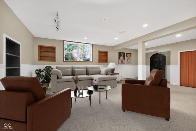 13228 Dunwoody Lane, Carmel, IN 46033