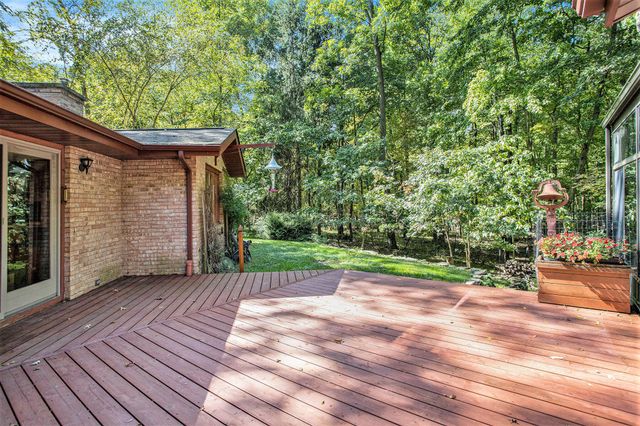 10010 Lloy Street, Portage City, MI 49024