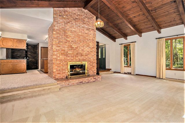 10010 Lloy Street, Portage City, MI 49024