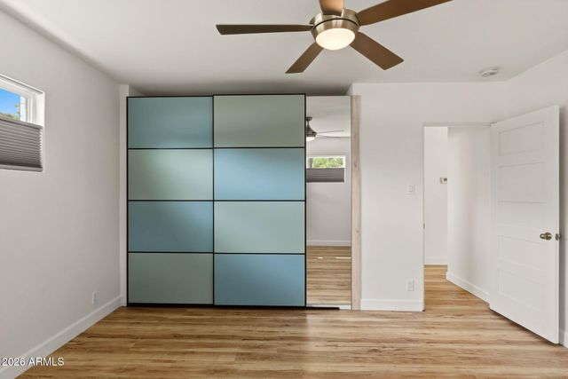 2002 N 39TH Street, Phoenix, AZ 85008