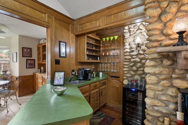 2308 Brookside Drive, Arlington, TX 76012