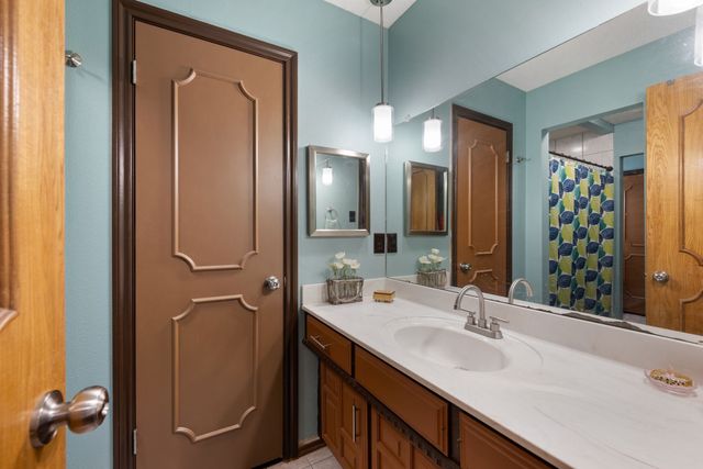 2308 Brookside Drive, Arlington, TX 76012