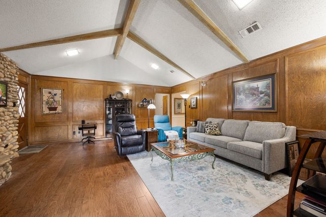 2308 Brookside Drive, Arlington, TX 76012