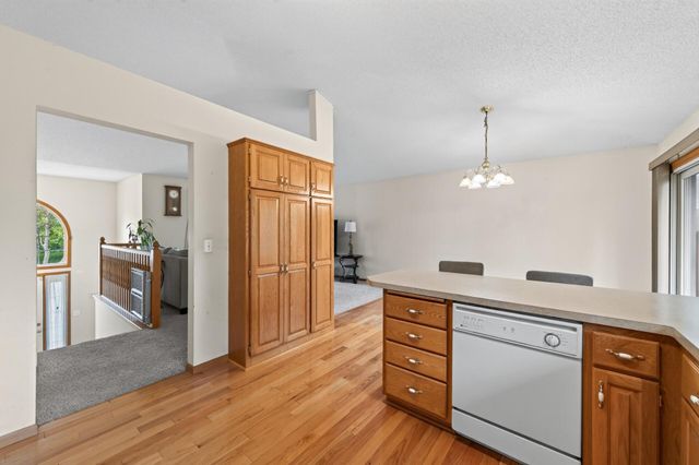 9509 Dogwood Avenue N, Brooklyn Park, MN 55443