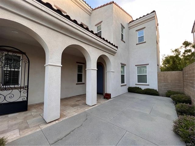 115 Thatch, Irvine, CA 92618