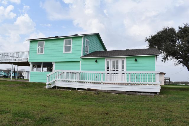 1769 County Road 201, Sargent, TX 77414