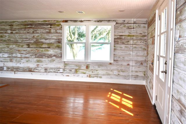 1769 County Road 201, Sargent, TX 77414