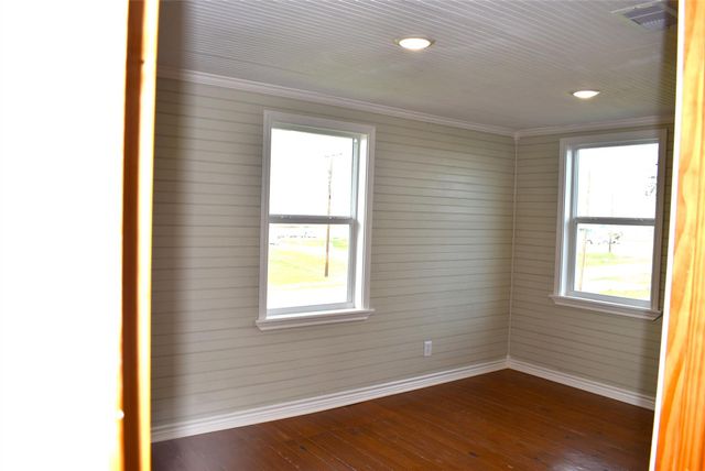 1769 County Road 201, Sargent, TX 77414