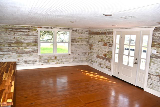 1769 County Road 201, Sargent, TX 77414