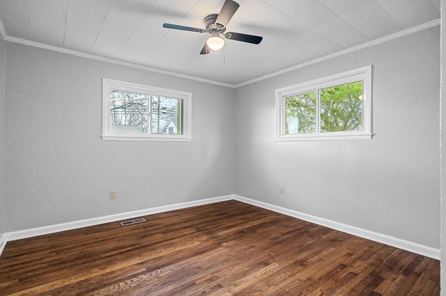 106 N Main St, Sparta, TN 38583