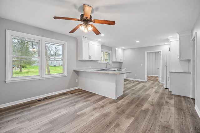 106 N Main St, Sparta, TN 38583