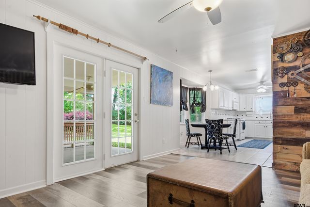 2101 Golden Rd, Tyler, TX 75701