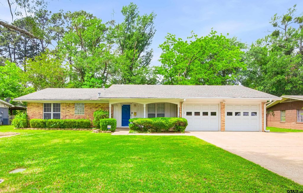 2101 Golden Rd, Tyler, TX 75701