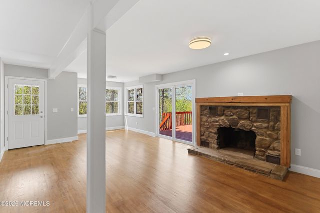 26 Hillview Terrace, Denville, NJ 07834