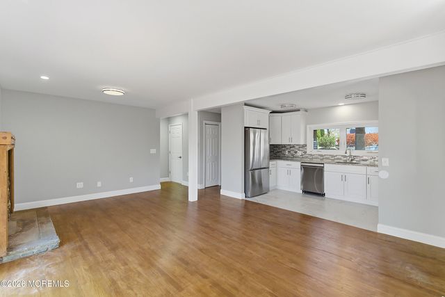 26 Hillview Terrace, Denville, NJ 07834