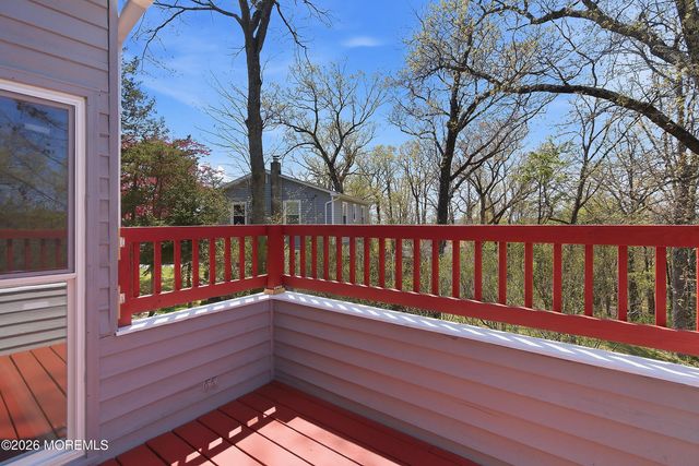 26 Hillview Terrace, Denville, NJ 07834