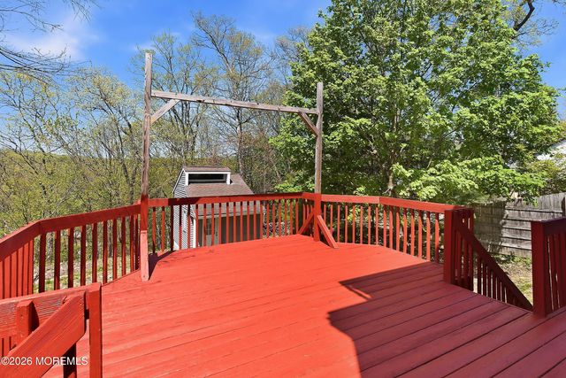 26 Hillview Terrace, Denville, NJ 07834