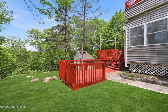26 Hillview Terrace, Denville, NJ 07834