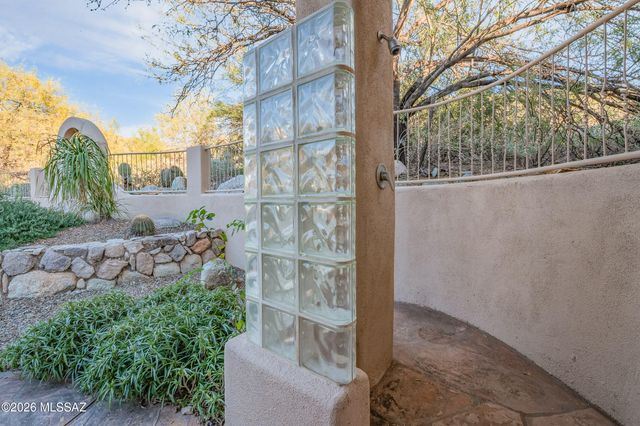 6570 N Placita De Tia Ro, Tucson, AZ 85750