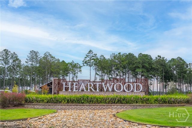 941 Heartwood Avenue, Richmond Hill, GA 31324