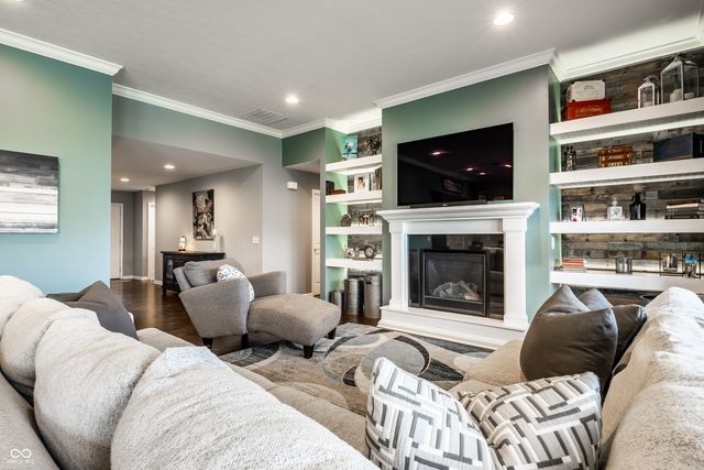 14104 Stoney Shore Avenue, Mccordsville, IN 46055