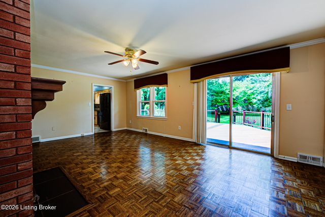 3520 Foxglove Ln, Louisville, KY 40241