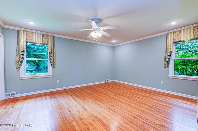 3520 Foxglove Ln, Louisville, KY 40241
