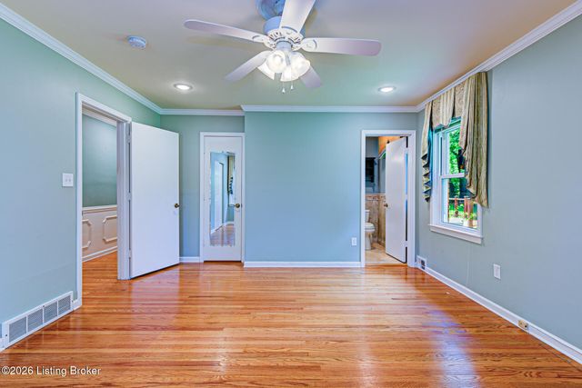 3520 Foxglove Ln, Louisville, KY 40241