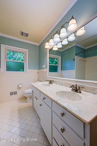 3520 Foxglove Ln, Louisville, KY 40241
