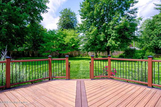 3520 Foxglove Ln, Louisville, KY 40241
