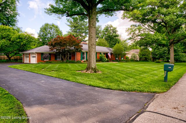 3520 Foxglove Ln, Louisville, KY 40241