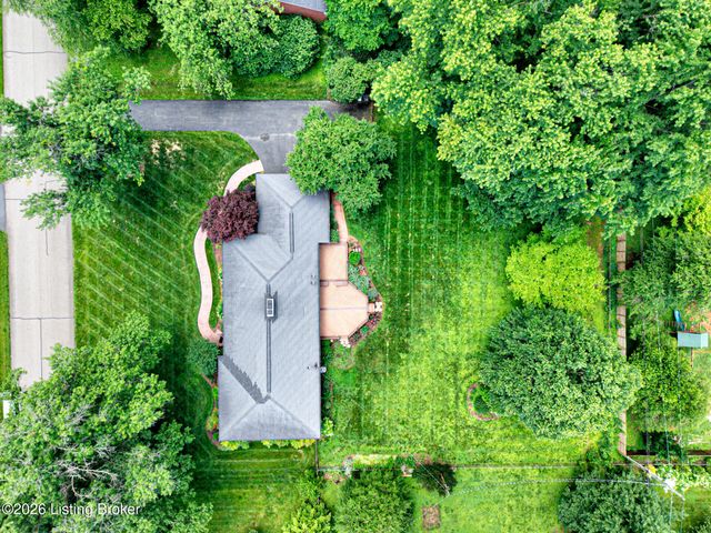 3520 Foxglove Ln, Louisville, KY 40241