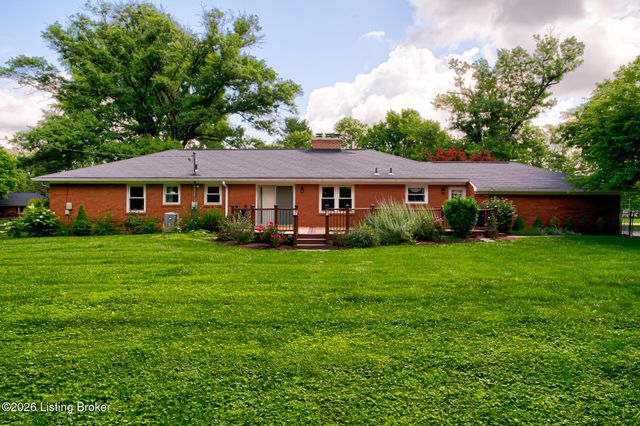 3520 Foxglove Ln, Louisville, KY 40241