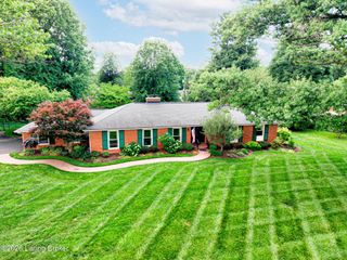 3520 Foxglove Ln, Louisville, KY 40241